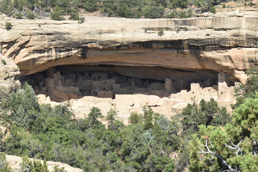 09-cliff-dwellings-0208