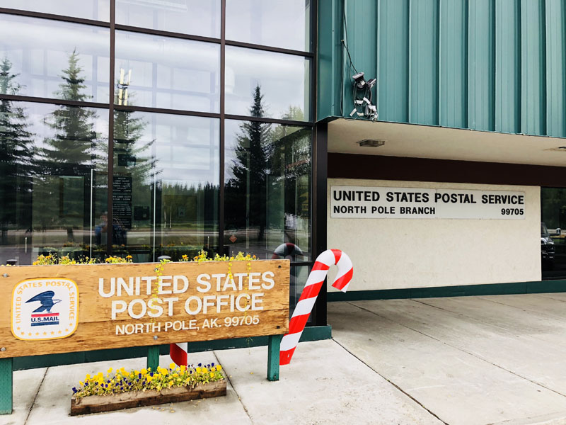 0805-usps-north-pole-2660