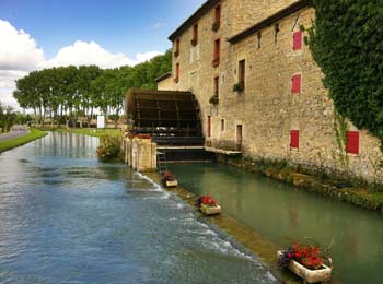 water-wheel-at-taill#E068C5